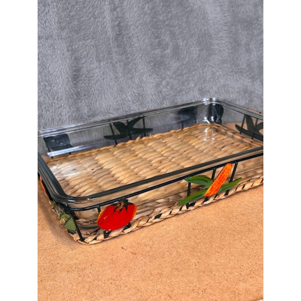 Vintage 9x13 Glass Baking Pan 3 Qt with Woven Basket Metal Vegetable Carrier USA